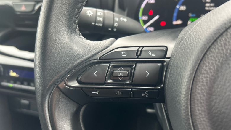 Toyota Yaris Cross 1.5 Hybrid Design 5dr CVT Hybrid Estate